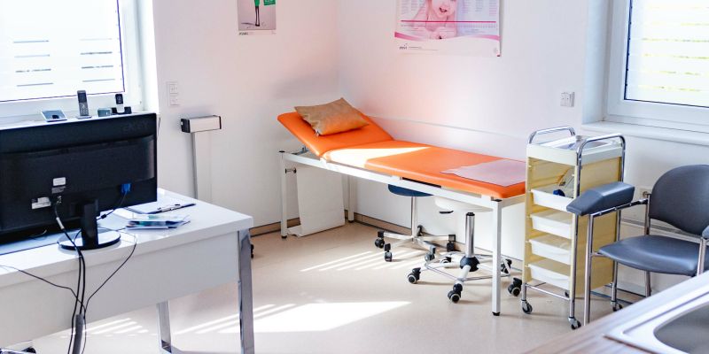 Behandlungsraum der Frauenarztpraxis Ahlen